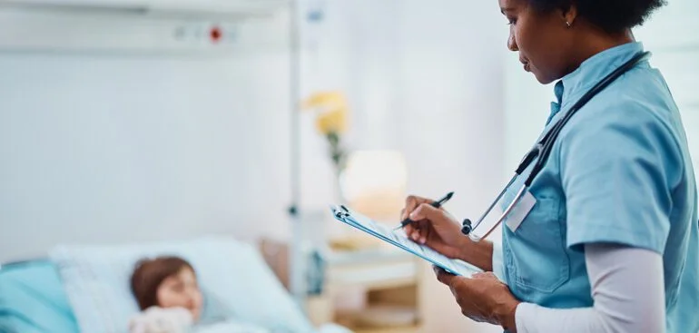 Trabalhadores em regime de escalas têm direito ao pagamento em dobro nos feriados?